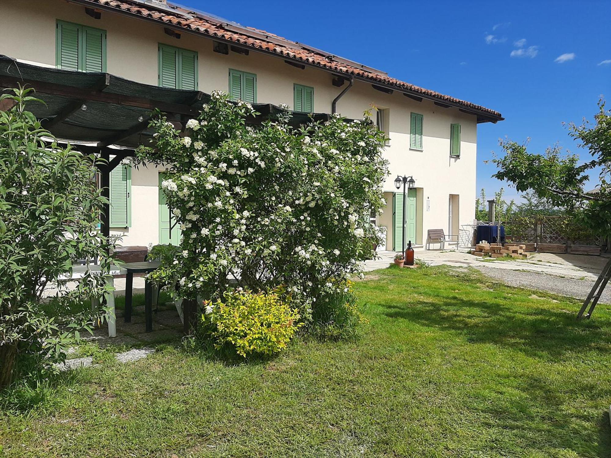 Вилла Cascina Teresina Monferrato Piscina Cortazzone Экстерьер фото